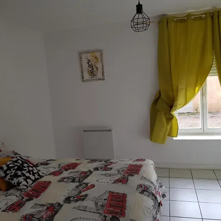 Jolie Moderne à