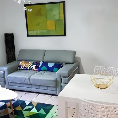 Jolie Moderne à * Roanne